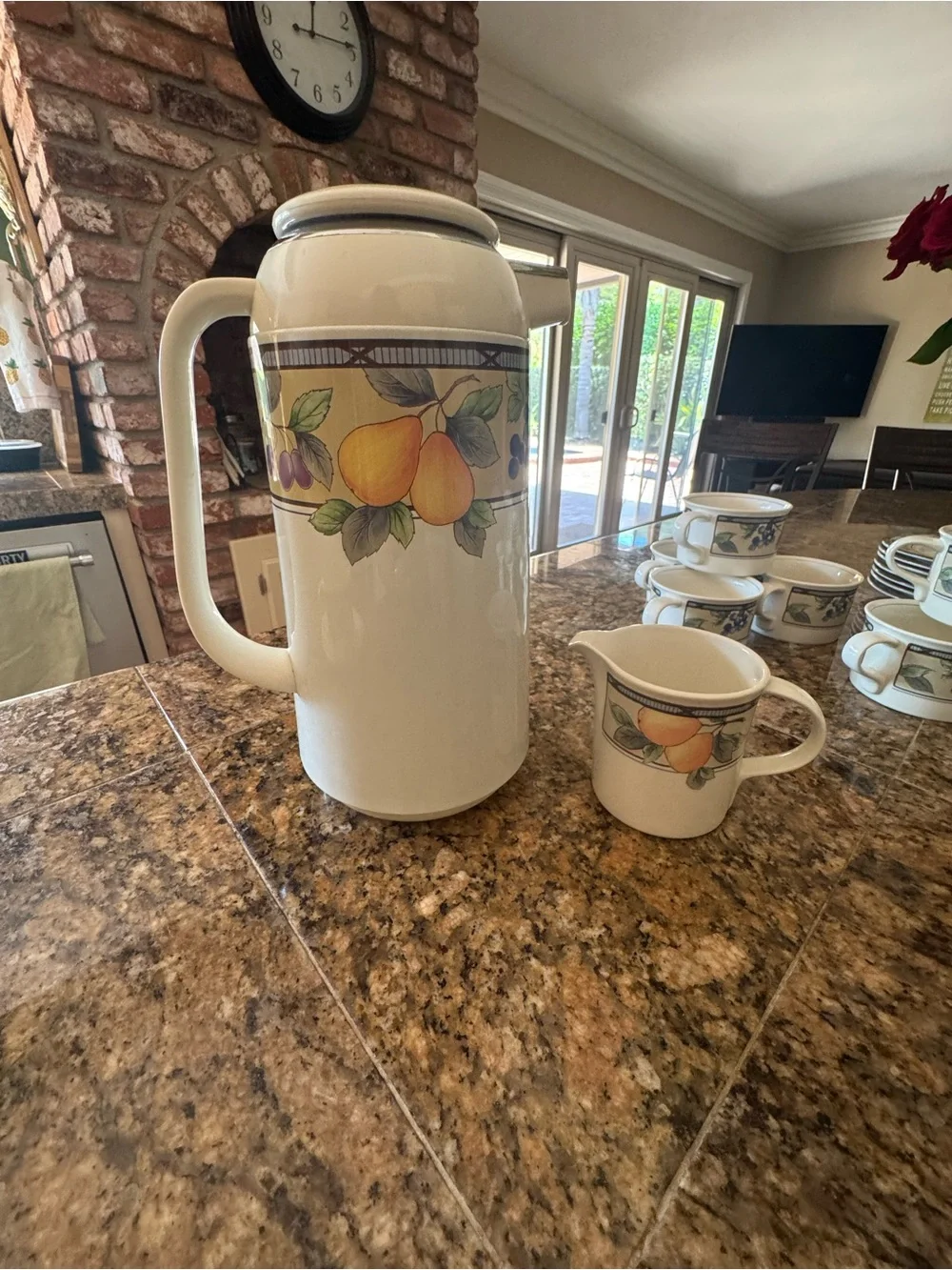 Mikasa Intaglio Garden Harvest Coffee Set